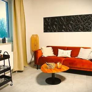  Apartment Getaway - Balkon - Kueche - Ruhe - Waesche - S-bahn - 60 Qm